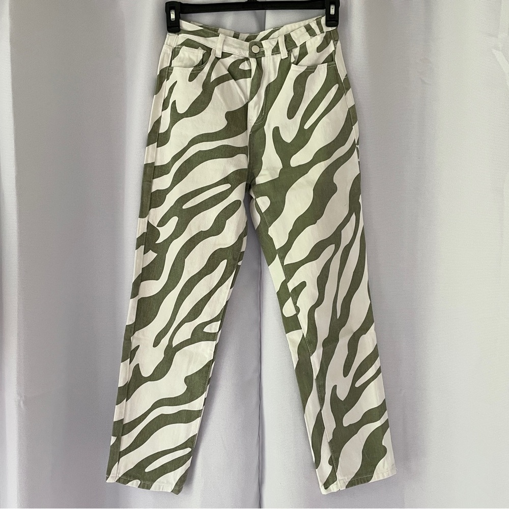 Shein Jeans Women’s Size Small White Green Zebra Stripe Print High-Waist